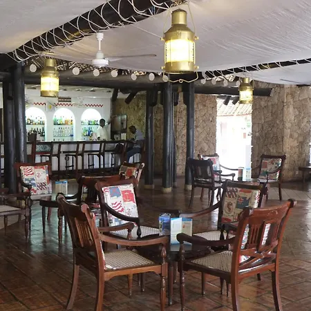 Voyager Beach Resort-2